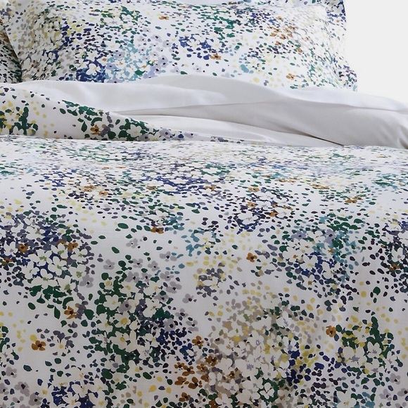 Distinctly Home Fia Duvet Cover Set - Picture 2 of 6